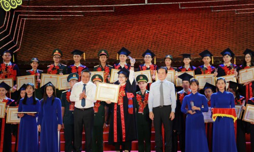 Đại học từ xa Đại học Mở Hà Nội: Trạm đào tạo từ xa Online 100%